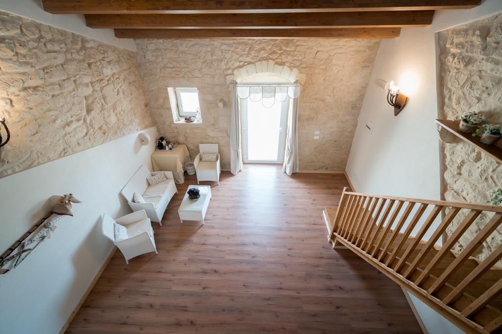 Casale 1821 Hotel รากูซา ภายนอก รูปภาพ